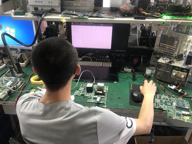 潮州市固态硬盘相对于普通硬盘有哪些优点和缺点？